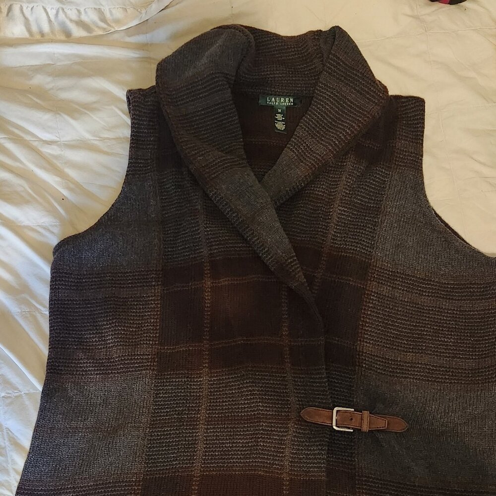 EUC Lauren Ralph Lauren Cowl Neck Wrap Sweater Vest Brown Blue Plaid 1X Buckle
